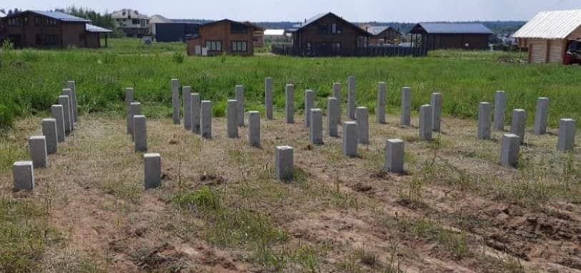 Фундамент на забивных ЖБ сваях