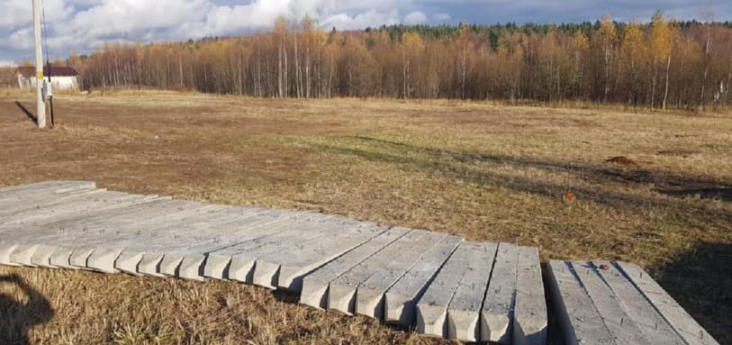 Фундамент на забивных ЖБ сваях